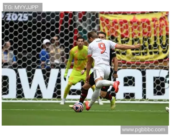 世界杯精彩对决:里昂与巴黎圣日耳曼战成平局乌龙球成焦点瞬间