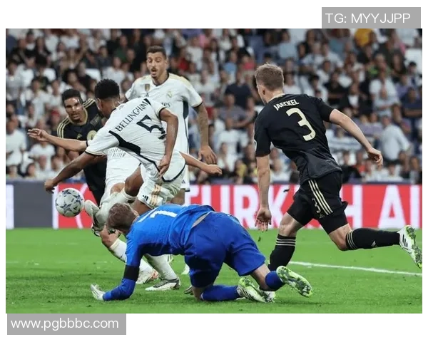 中超历史冷门国米与皇马激战成平局帽子戏法引发全场狂欢 中超历史冷门国米与皇马激战成平局帽子戏法引发全场狂欢